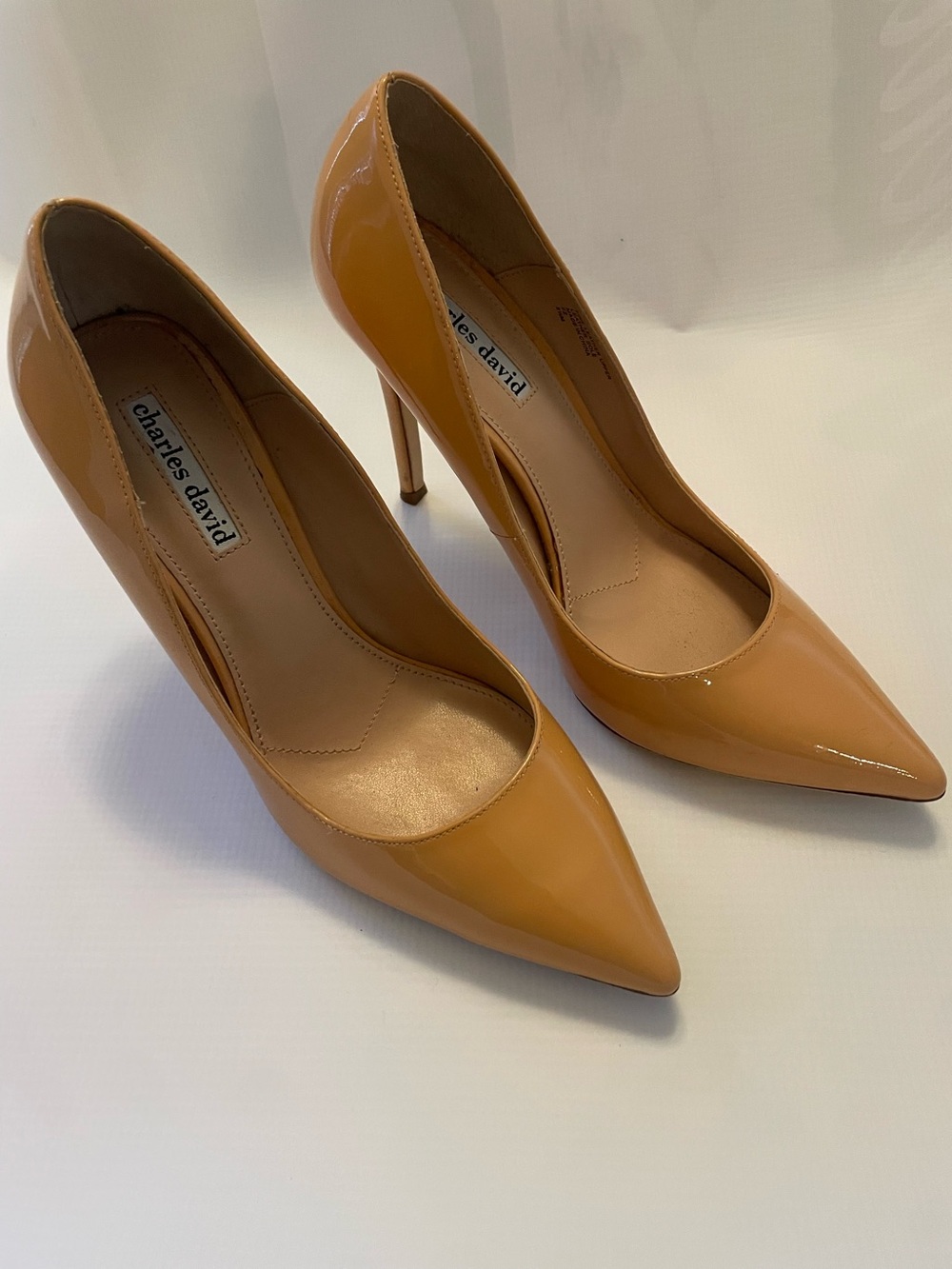 Charles David Women's Tan Patent Pointed-Toe Pumps